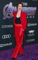 Evangeline Lilly Sweatshirt #3852047