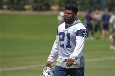 Ezekiel Elliott posters