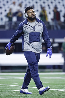 Ezekiel Elliott posters