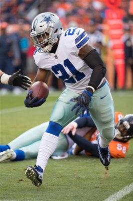 Ezekiel Elliott posters