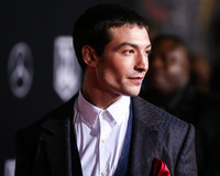 Ezra Miller t-shirt #2917093