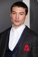 Ezra Miller t-shirt #2917122