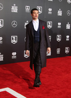 Ezra Miller t-shirt #2917143