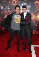 Ezra Miller longsleeve t-shirt #2917293