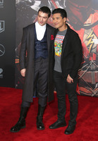 Ezra Miller longsleeve t-shirt #2917411