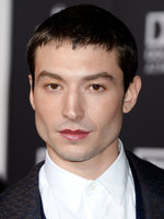 Ezra Miller Sweatshirt #2917507