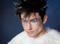 Ezra Miller t-shirt #3735237