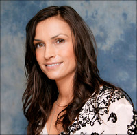 Famke Janssen t-shirt #2228787