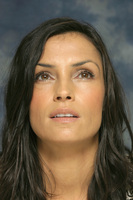 Famke Janssen longsleeve t-shirt #2228802