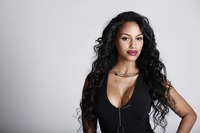 Fanny Neguesha Longsleeve T-shirt #2468686
