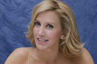 Felicity Huffman Sweatshirt #2056081