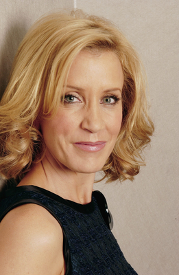 Felicity Huffman puzzle 2056103