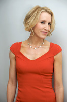 Felicity Huffman Sweatshirt #2418502