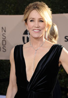 Felicity Huffman t-shirt #3195190