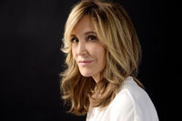 Felicity Huffman Sweatshirt #3661274