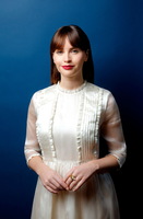 Felicity Jones Longsleeve T-shirt #3662061