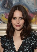 Felicity Jones Longsleeve T-shirt #3912711
