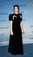 Felicity Jones Longsleeve T-shirt #3912736