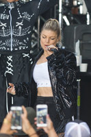 Fergie Longsleeve T-shirt #2760430