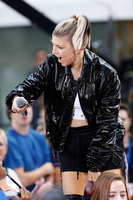 Fergie Longsleeve T-shirt #2760892