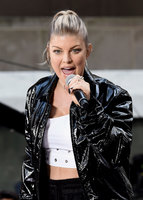 Fergie Longsleeve T-shirt #2761366