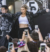 Fergie Sweatshirt #2761367