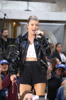 Fergie Longsleeve T-shirt #2761599
