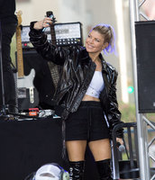 Fergie hoodie #2761990