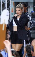 Fergie Longsleeve T-shirt #2762142