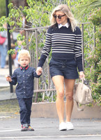 Fergie Sweatshirt #2805155