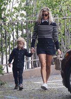 Fergie Sweatshirt #2805184