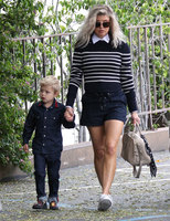 Fergie hoodie #2805232