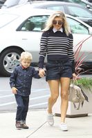 Fergie hoodie #2805250