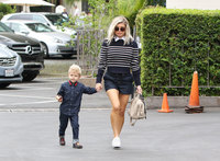 Fergie Sweatshirt #2805253