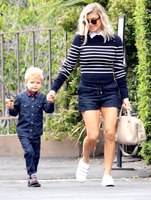 Fergie Sweatshirt #2805256