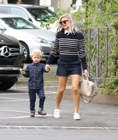 Fergie Sweatshirt #2805322