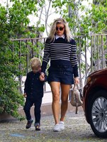 Fergie Sweatshirt #2805378