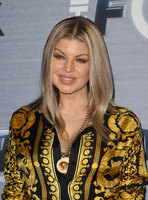 Fergie Longsleeve T-shirt #3073336