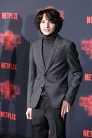 Finn Wolfhard Longsleeve T-shirt #2885512