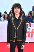 Finn Wolfhard Longsleeve T-shirt #3902131
