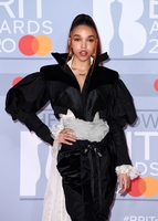 Fka Twigs t-shirt #3952959