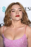 Florence Pugh mug #G1305701