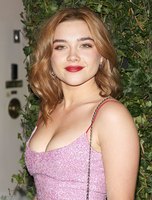 Florence Pugh mug #G1305793