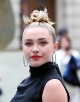 Florence Pugh Longsleeve T-shirt #3849507