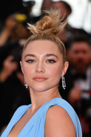 Florence Pugh Longsleeve T-shirt #3849529