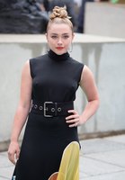 Florence Pugh Longsleeve T-shirt #3849538