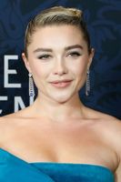 Florence Pugh Longsleeve T-shirt #3909612
