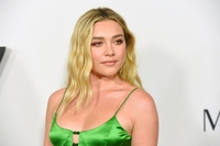 Florence Pugh Longsleeve T-shirt #3909614