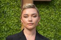 Florence Pugh Longsleeve T-shirt #3909653