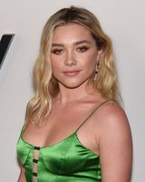 Florence Pugh Longsleeve T-shirt #3909696